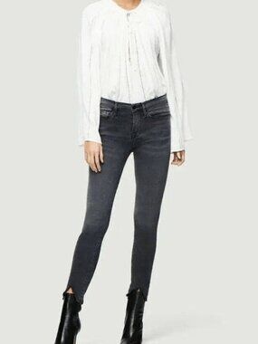FRAME Denim “Le Skinny de Jeanne Crop”